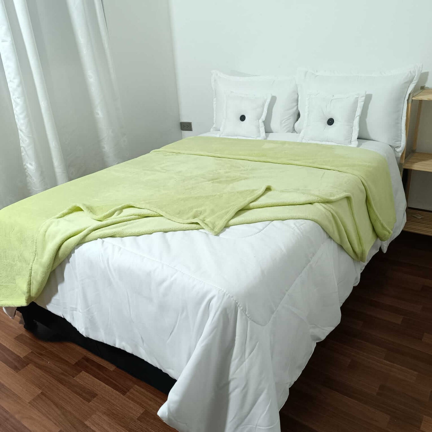 Cobija Flannel 1600 g Fondo Entero Verde Manzana