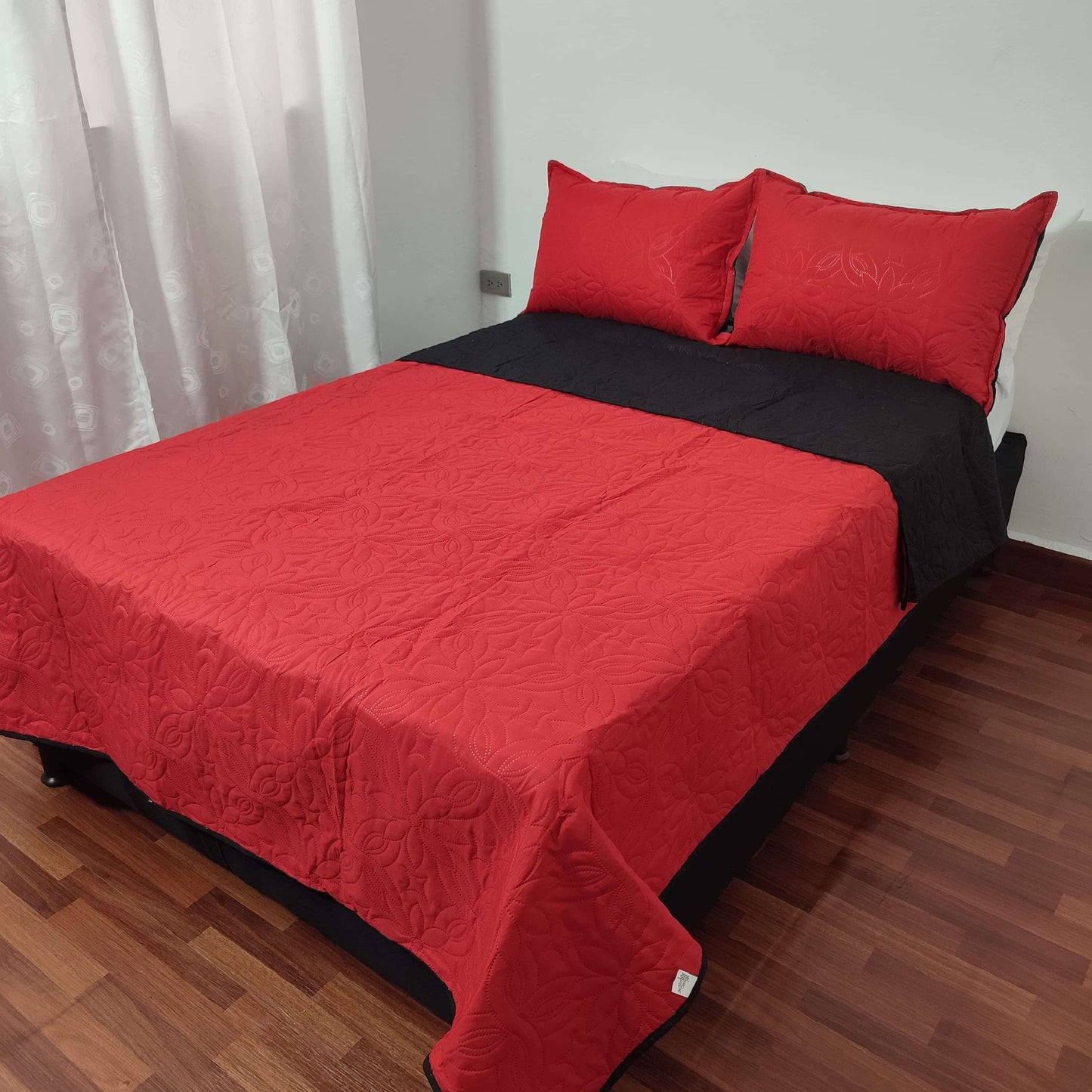 Colcha Termosellada Doble Faz Solo Fondo Cama Doble (1.40 x 1.90) CODFFE02