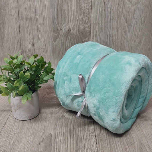 Cobija Flannel 1200 g Fondo Entero Verde Menta SF12008