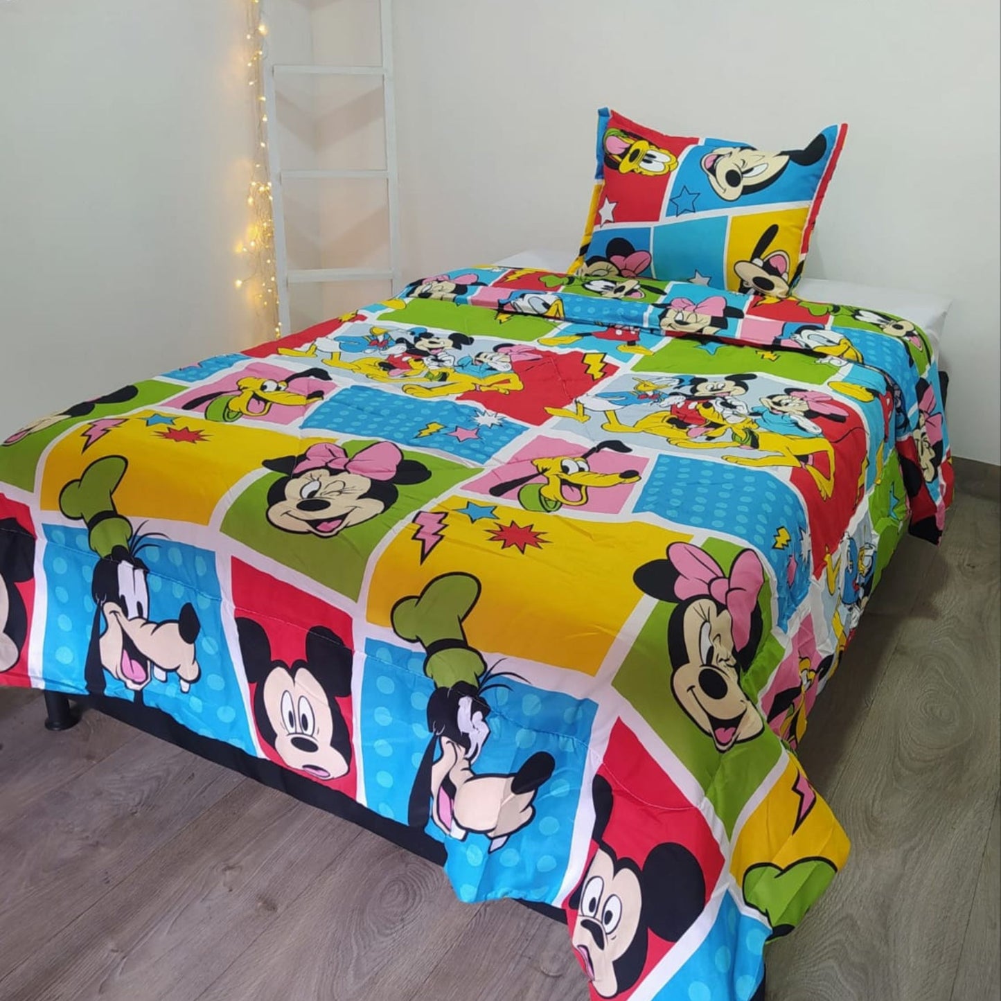 Acolchado Infantil Doble Faz SUALK55 Personajes  Disney CAMA SENCILLA (1.00X1.90)